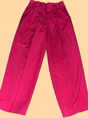 Christy Girl Hot Pink Button-Front Garment Detail